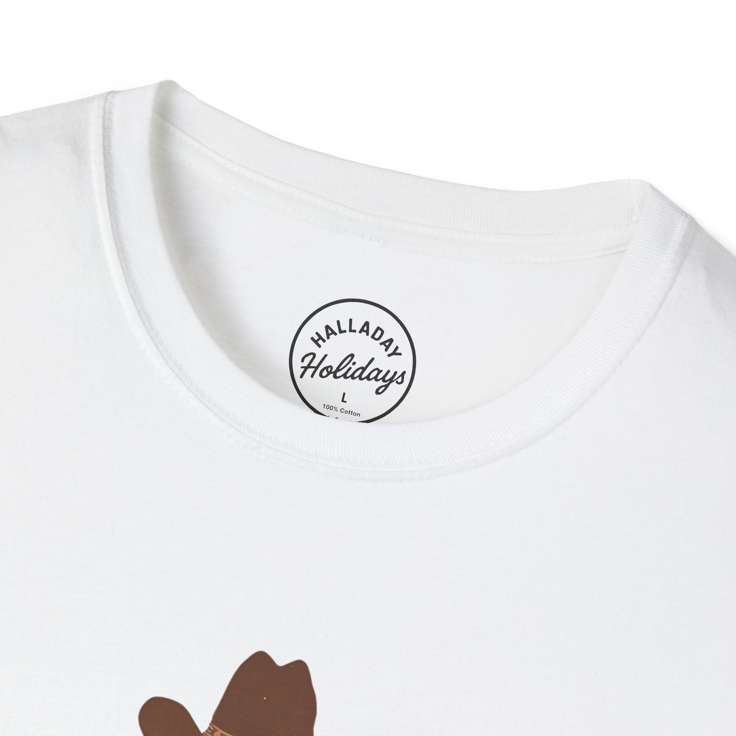 Howdy Christmas Cowboy T-Shirt, Fun Holiday Tee, Unisex Christmas Shirt, Festive Gift for Cowpoke, Holiday Party Wear