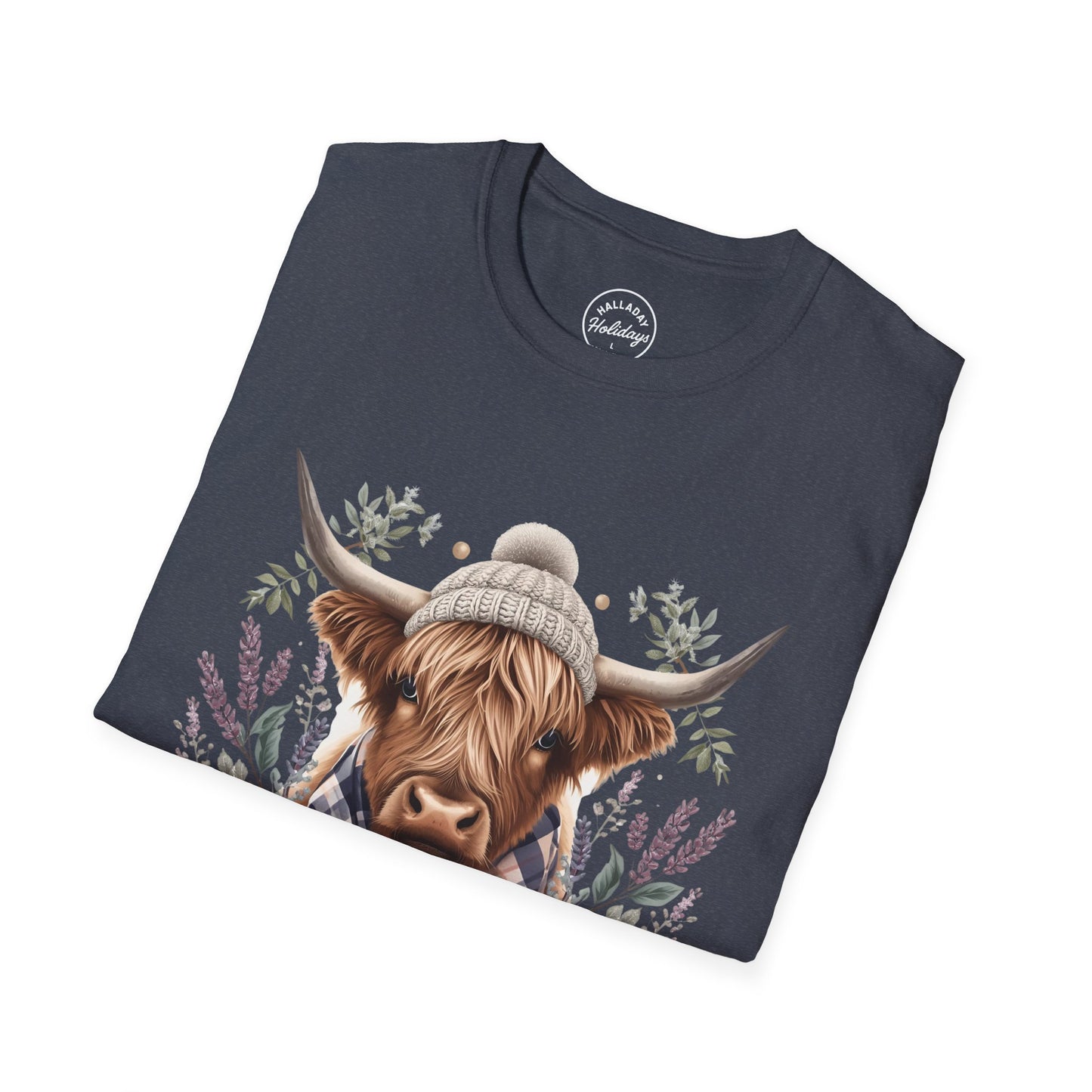 Highland Cow Holiday T-Shirt, Cute Christmas Tee, Festive Cow Shirt, Funny Winter Top, Gift for Animal Lovers