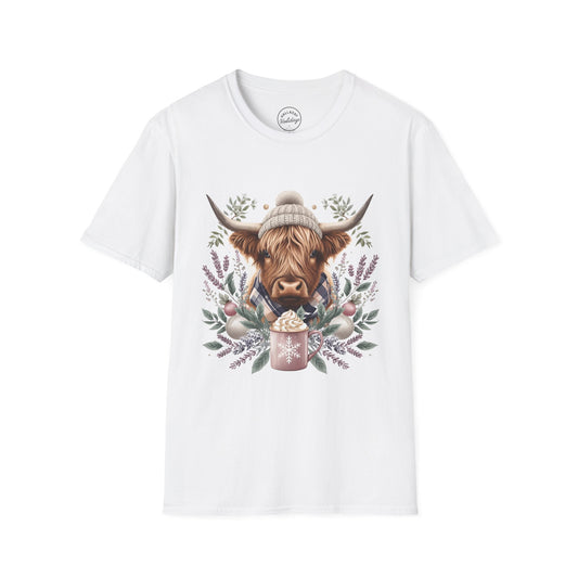Highland Cow Holiday T-Shirt, Cute Christmas Tee, Festive Cow Shirt, Funny Winter Top, Gift for Animal Lovers