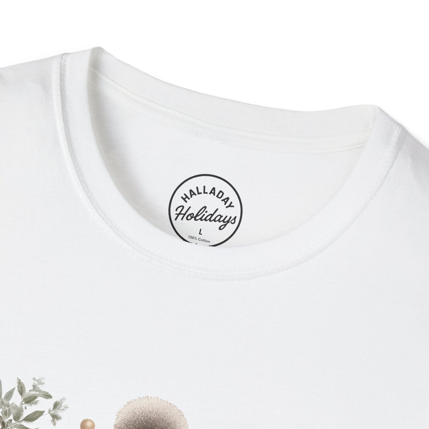 Highland Cow Holiday T-Shirt, Cute Christmas Tee, Festive Cow Shirt, Funny Winter Top, Gift for Animal Lovers